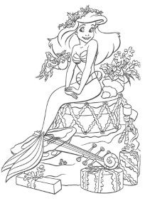 Princess Ariel Celebrate Christmas Day Coloring Pages - Christmas